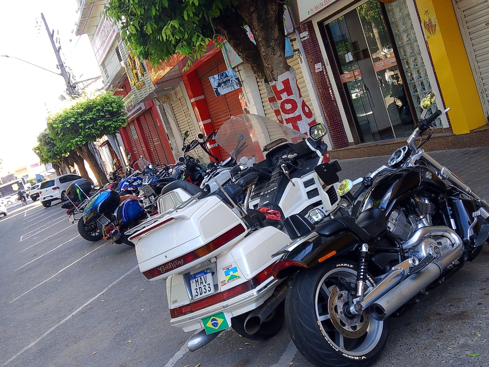 Hotel Diamantinas recebendo motociclistas durante o Serrinha Moto Week